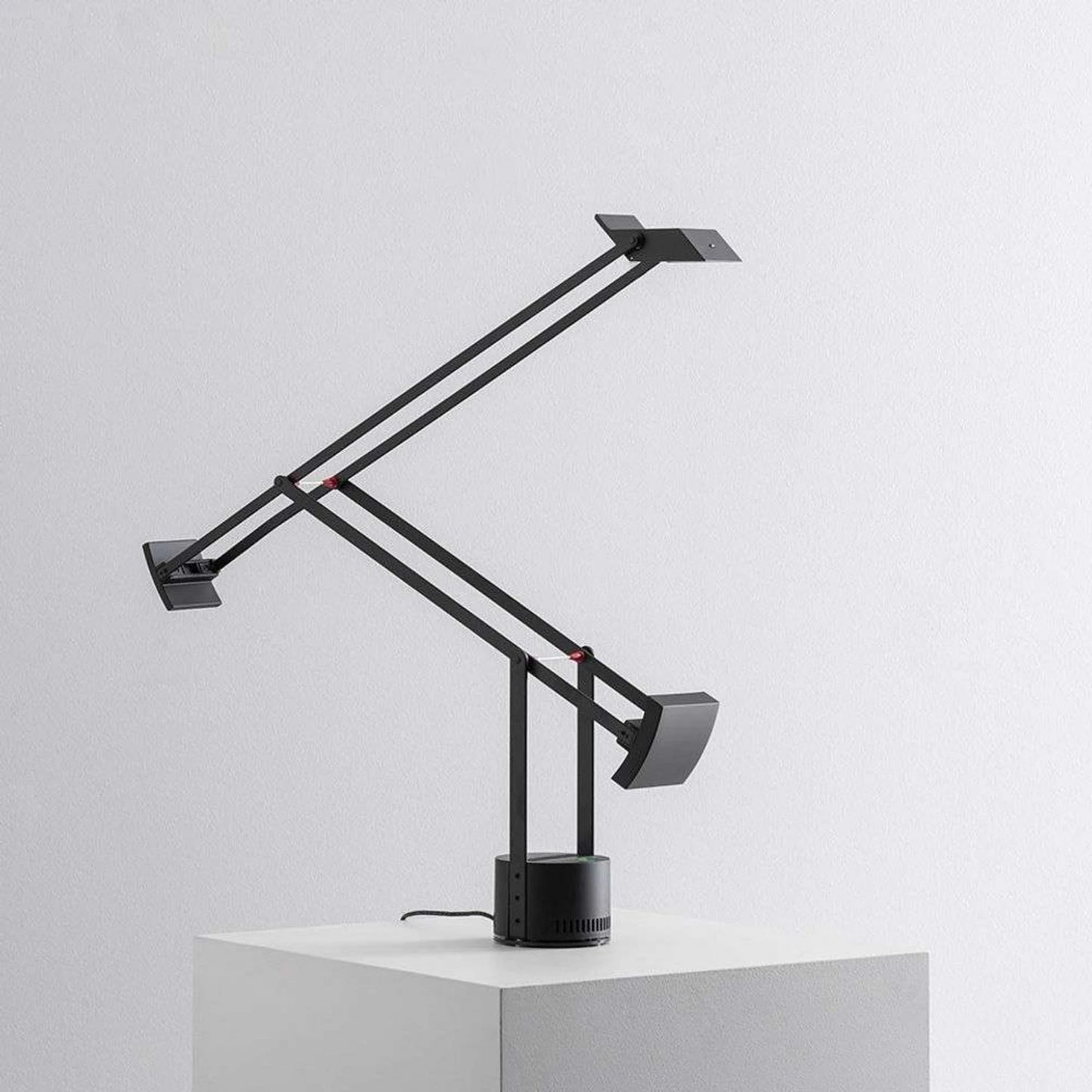 Tizio LED bordlampe Artemide
