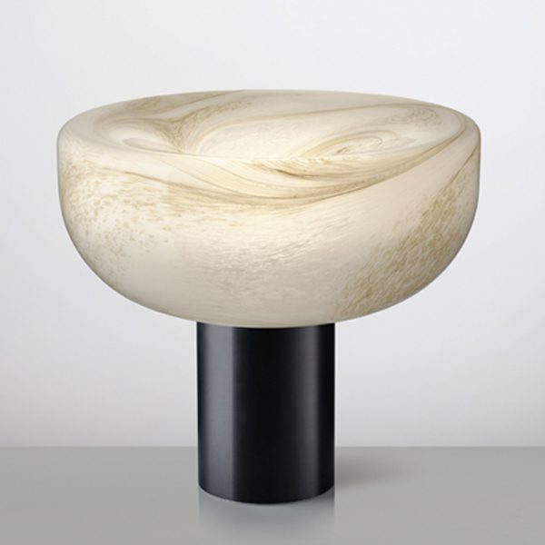 Aella T 54 bordlampe fra Leucos