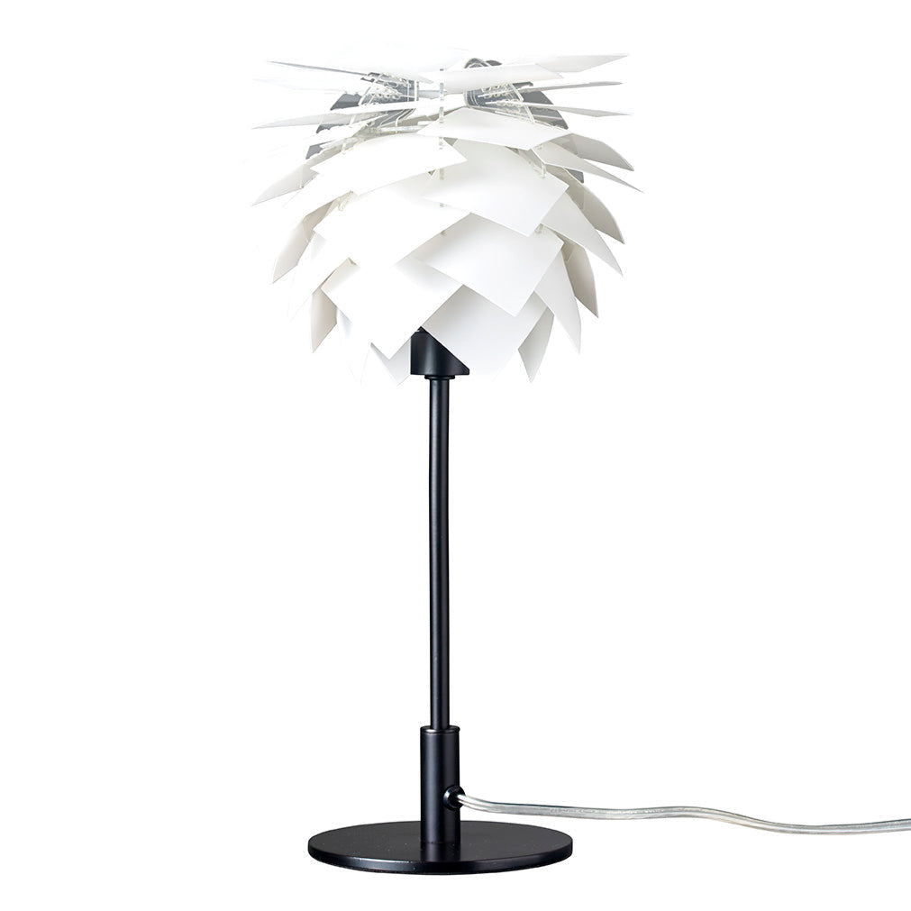 PineApple høj bordlampe Dyberg-Larsen