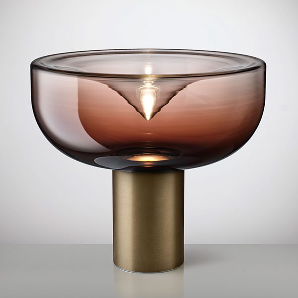 Aella T 54 bordlampe fra Leucos
