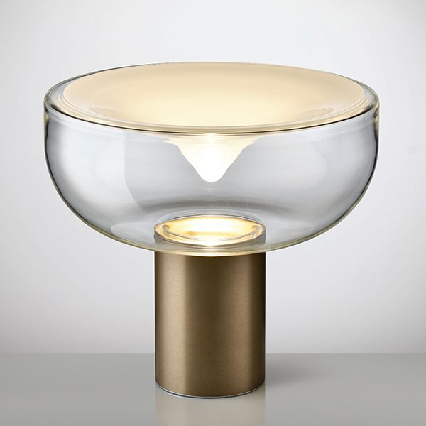 Aella T 54 bordlampe fra Leucos