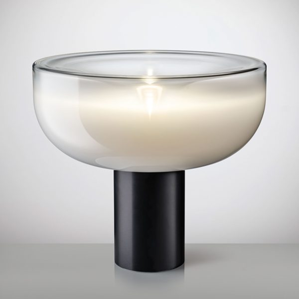 Aella T 54 bordlampe fra Leucos