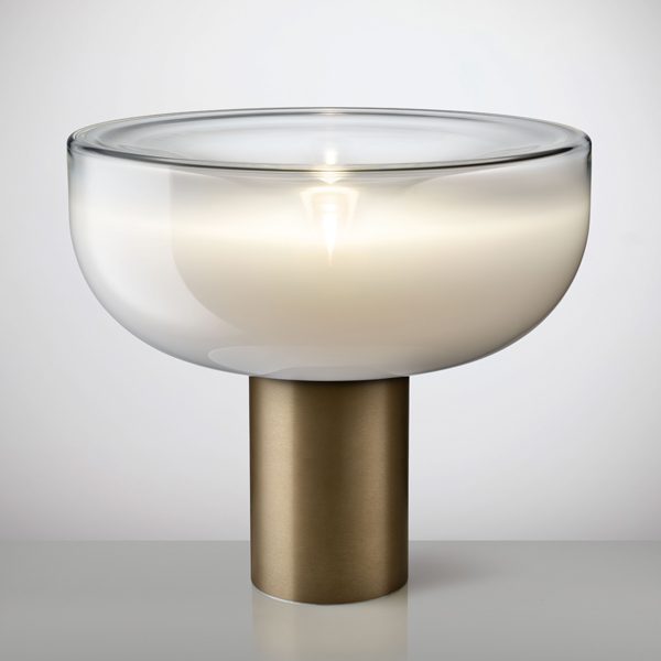 Aella T 54 bordlampe fra Leucos