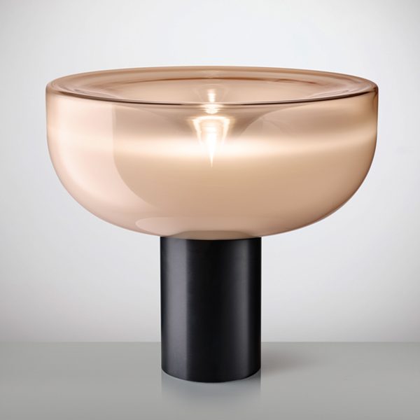 Aella T 54 bordlampe fra Leucos