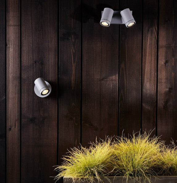 Bayville Single Spike spot fra Astro Lighting