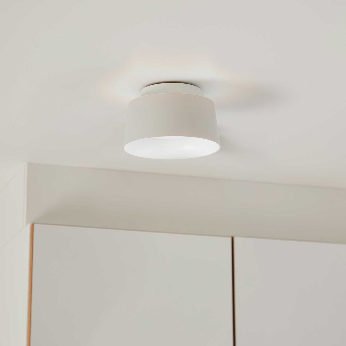 Cookie væg/-loftlampe fra Loom Design