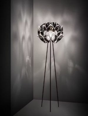 Flora gulvlampe fra Slamp