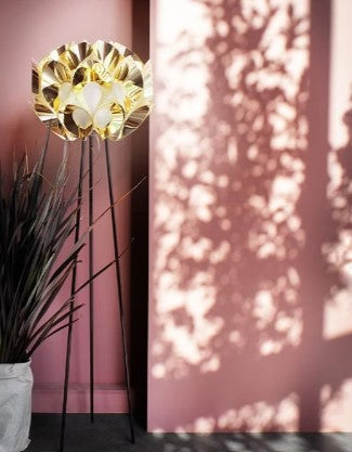 Flora gulvlampe fra Slamp