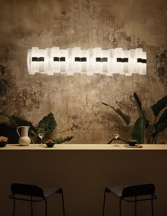 La Lollo lineær pendel fra Slamp