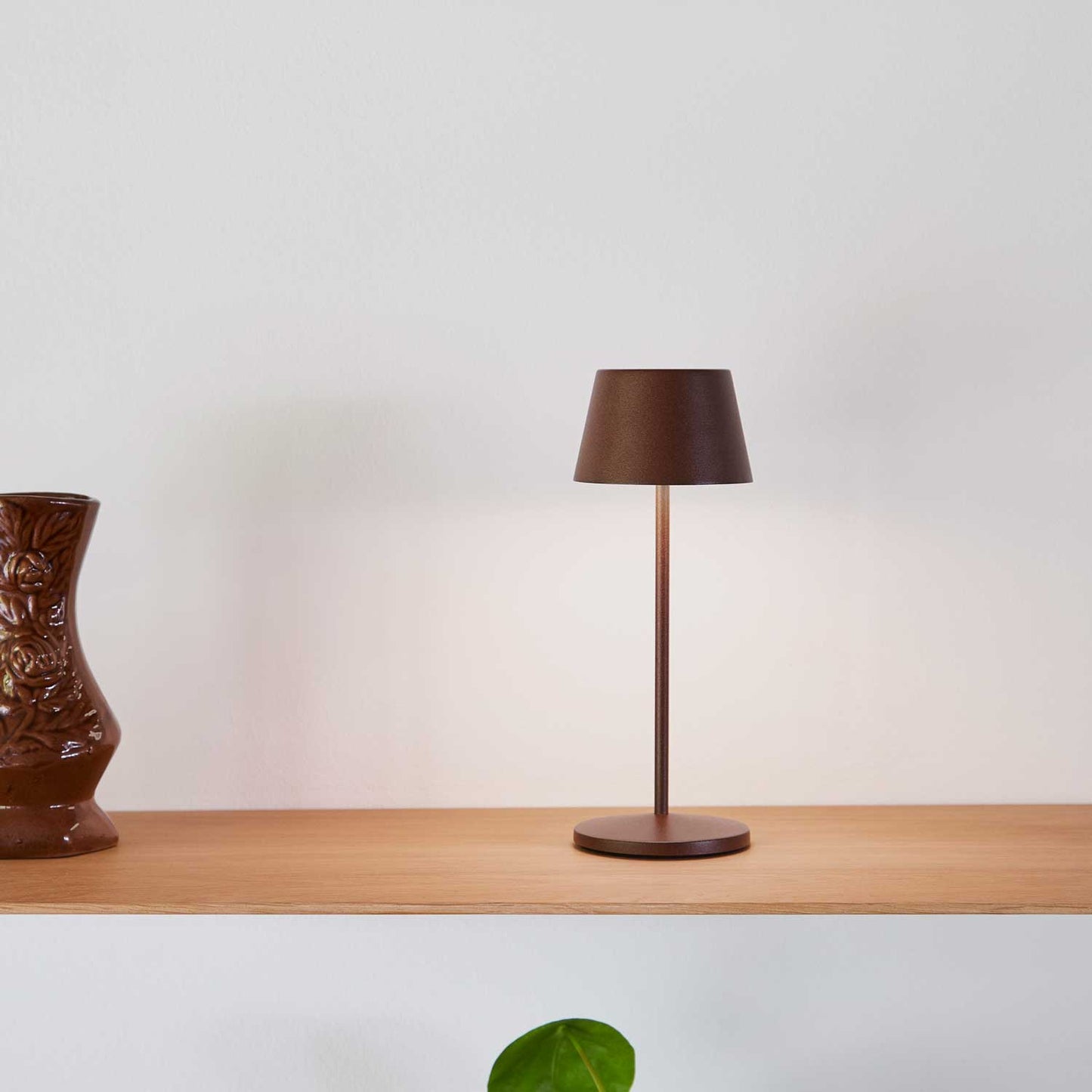 Modi micro batteri bordlampe fra Loom Design