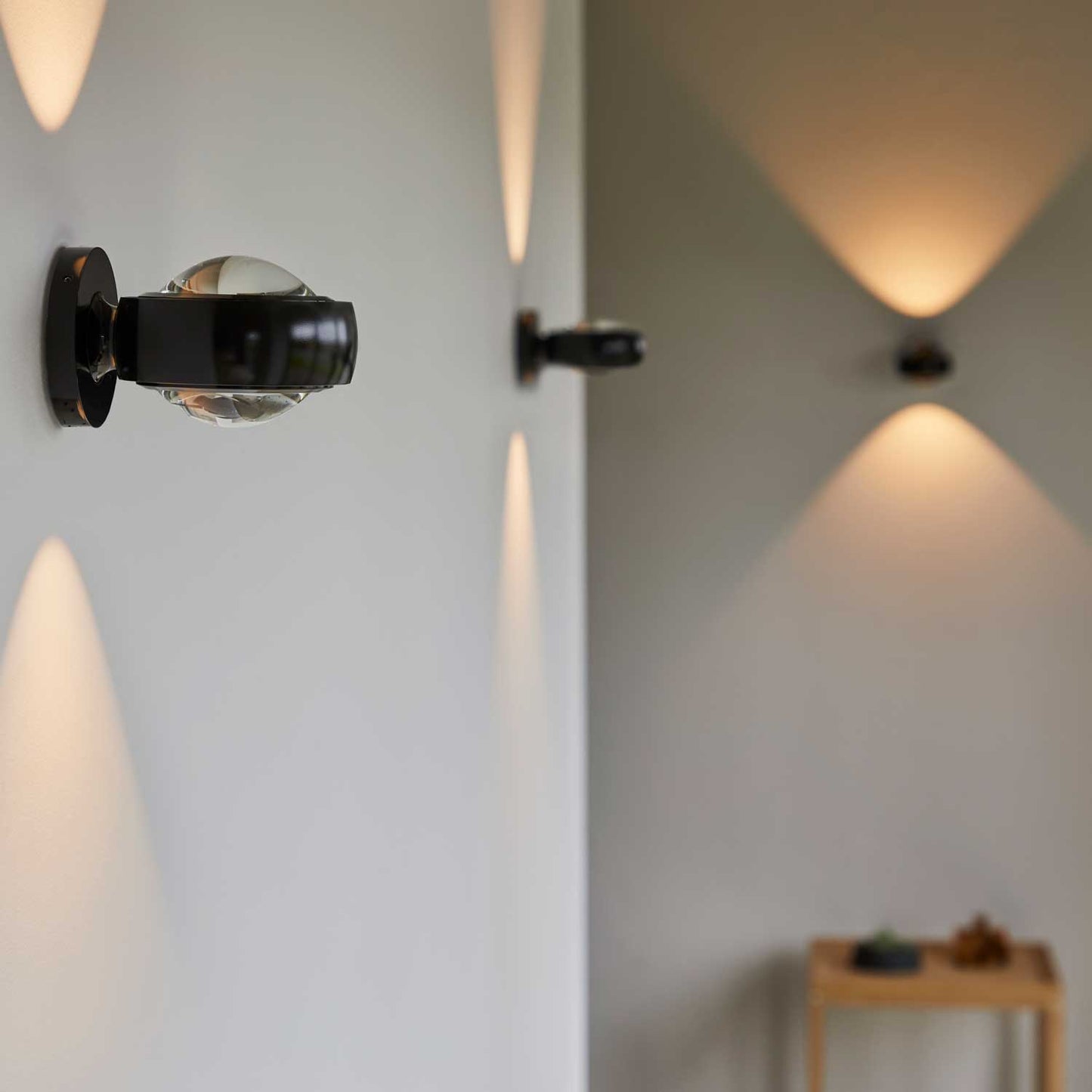 Optik væglampe fra Loom Design