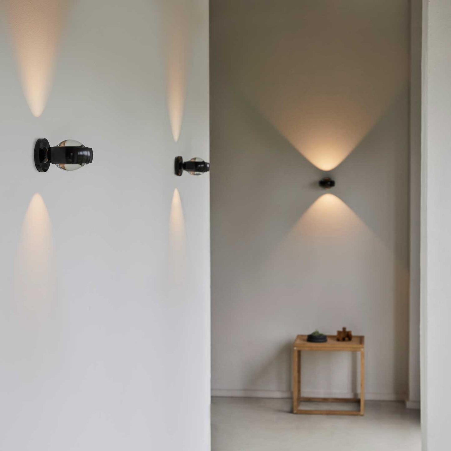Optik væglampe fra Loom Design