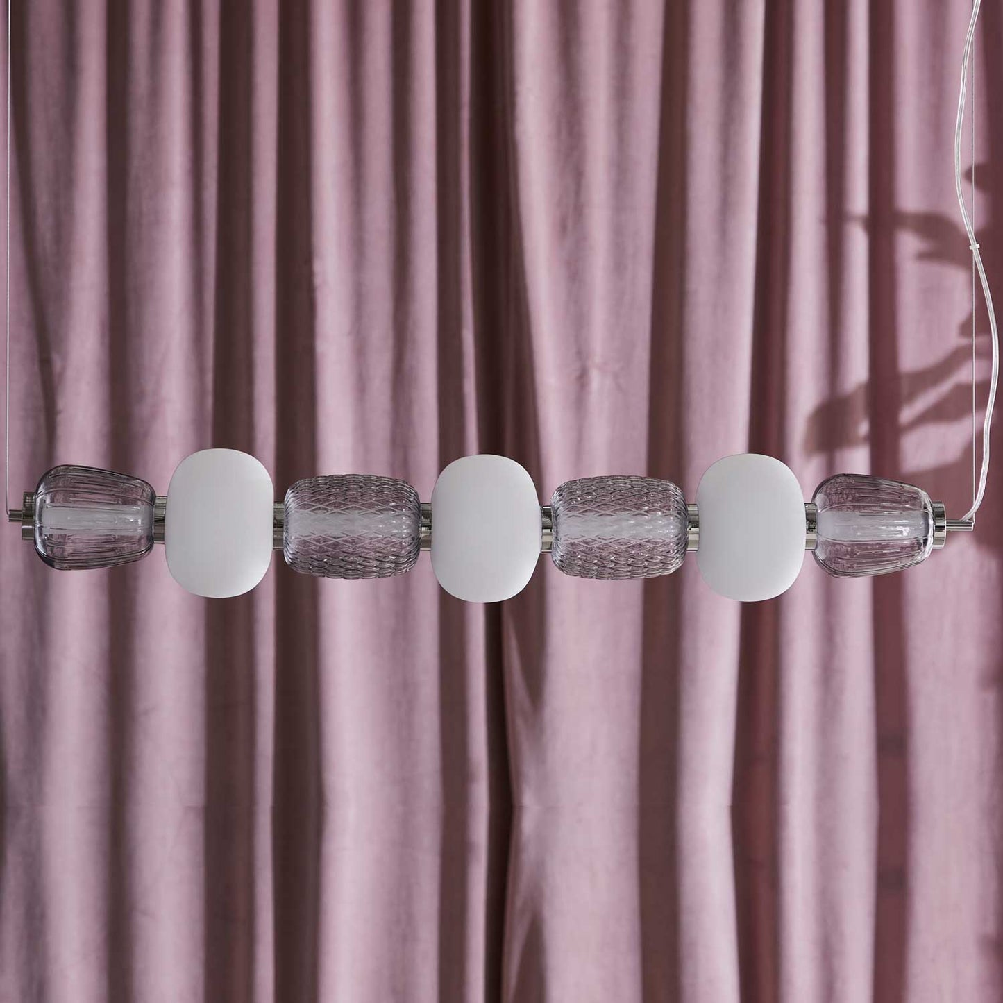 Pearl 7 pendel fra Loom Design