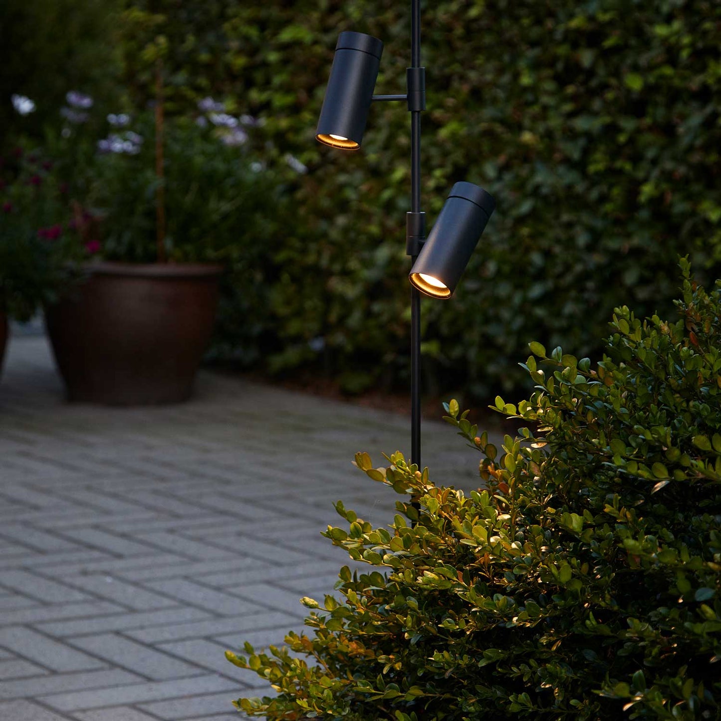 Sia batteri havespot lampe fra Loom Design