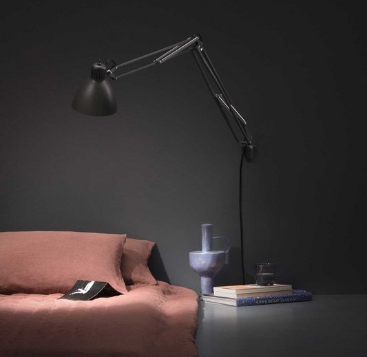 JJ Small væglampe fra Leucos