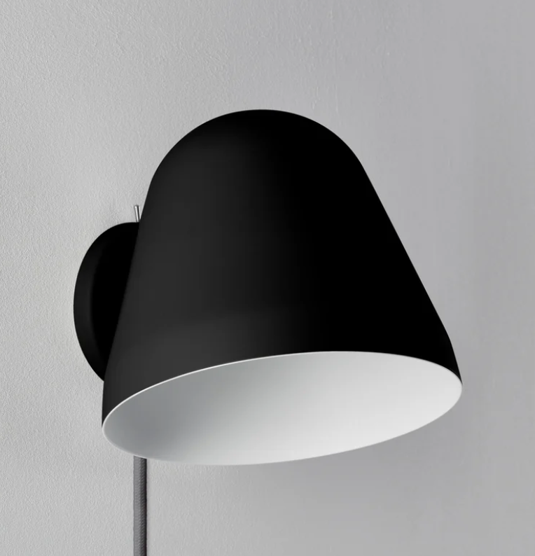 Tilt Short væglampe fra Nyta