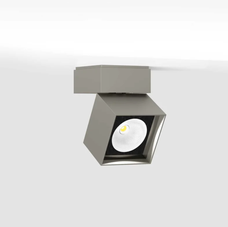 Pro S loftlampe fra IP44