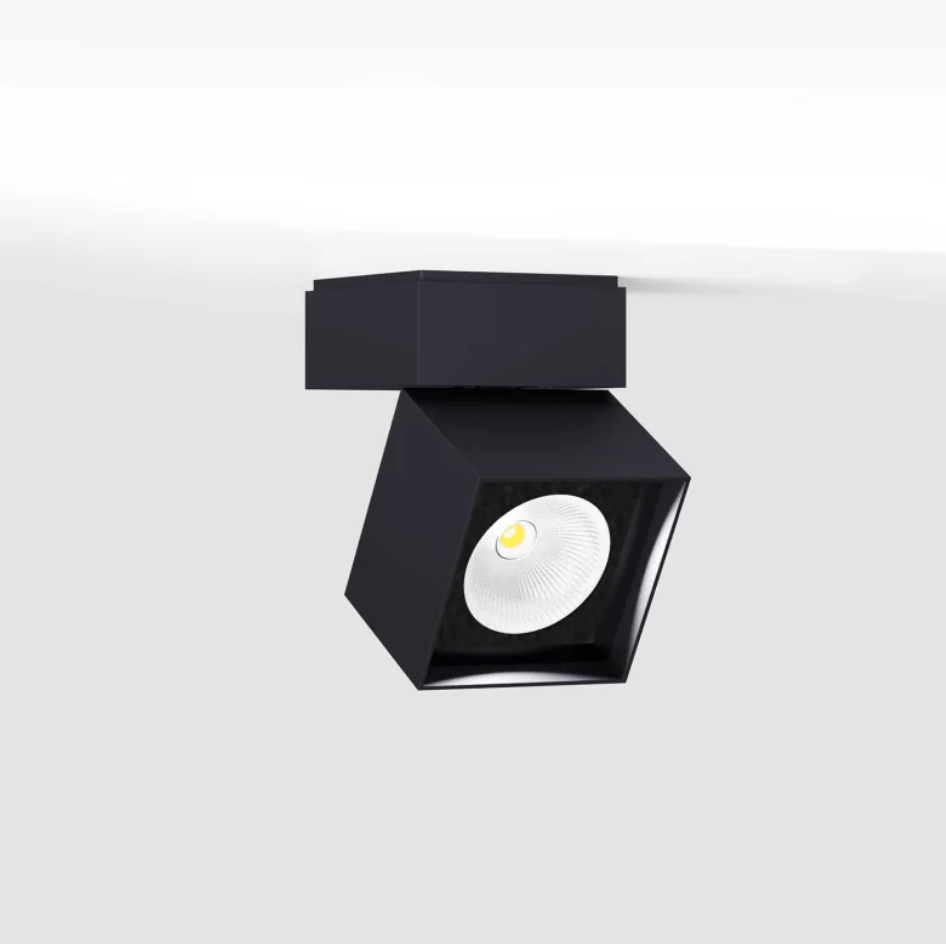 Pro S loftlampe fra IP44