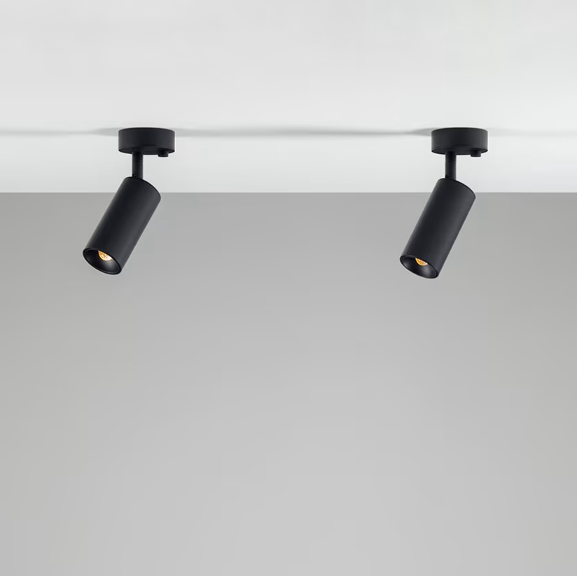Qua + R 13 ON TRIAC spot Chors