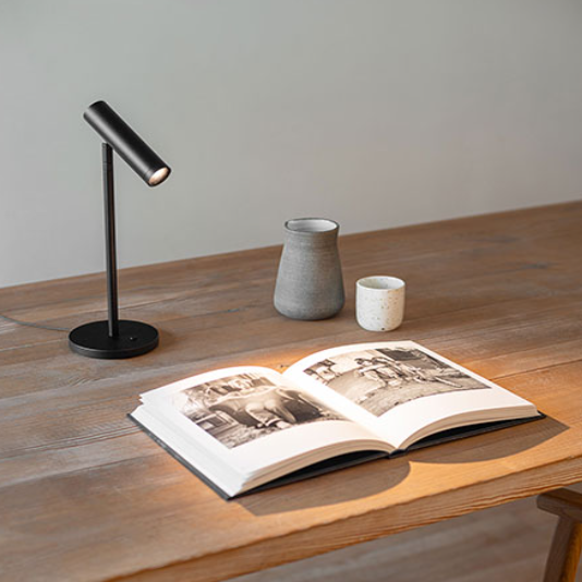 MFlask T bordlampe fra Chors
