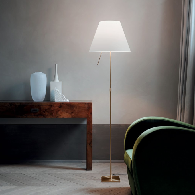 Costanza gulvlampe D13 t. Luceplan