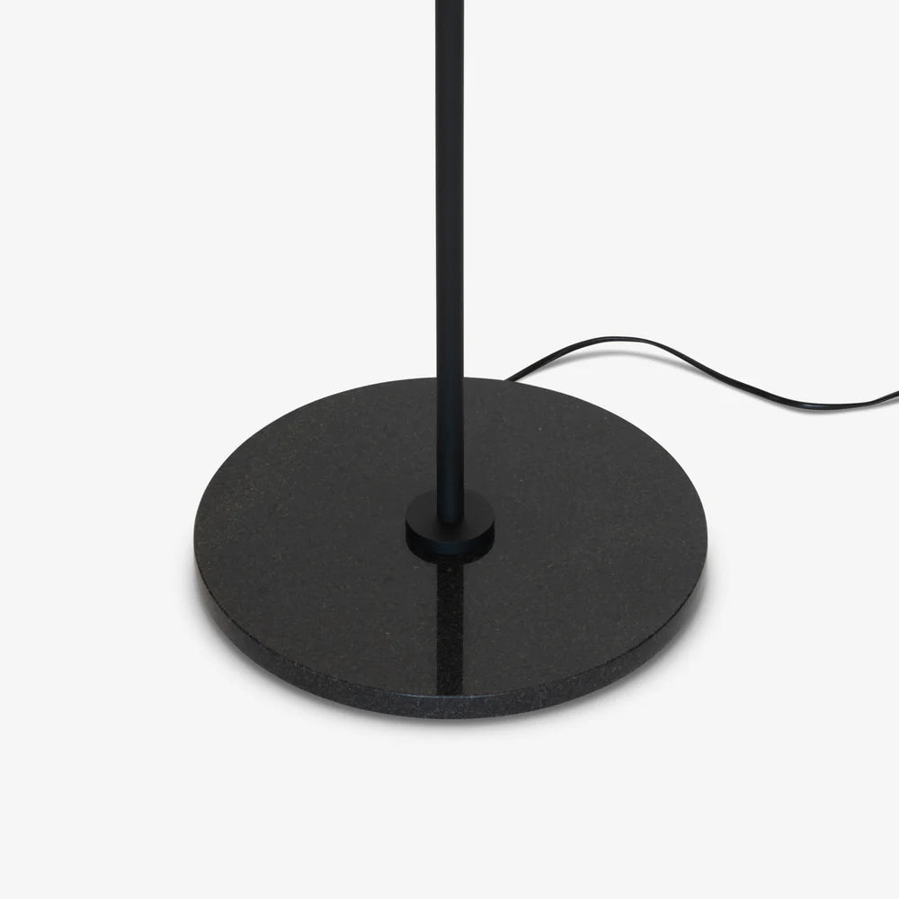 Soft gulvlampe Terrence Woodgate