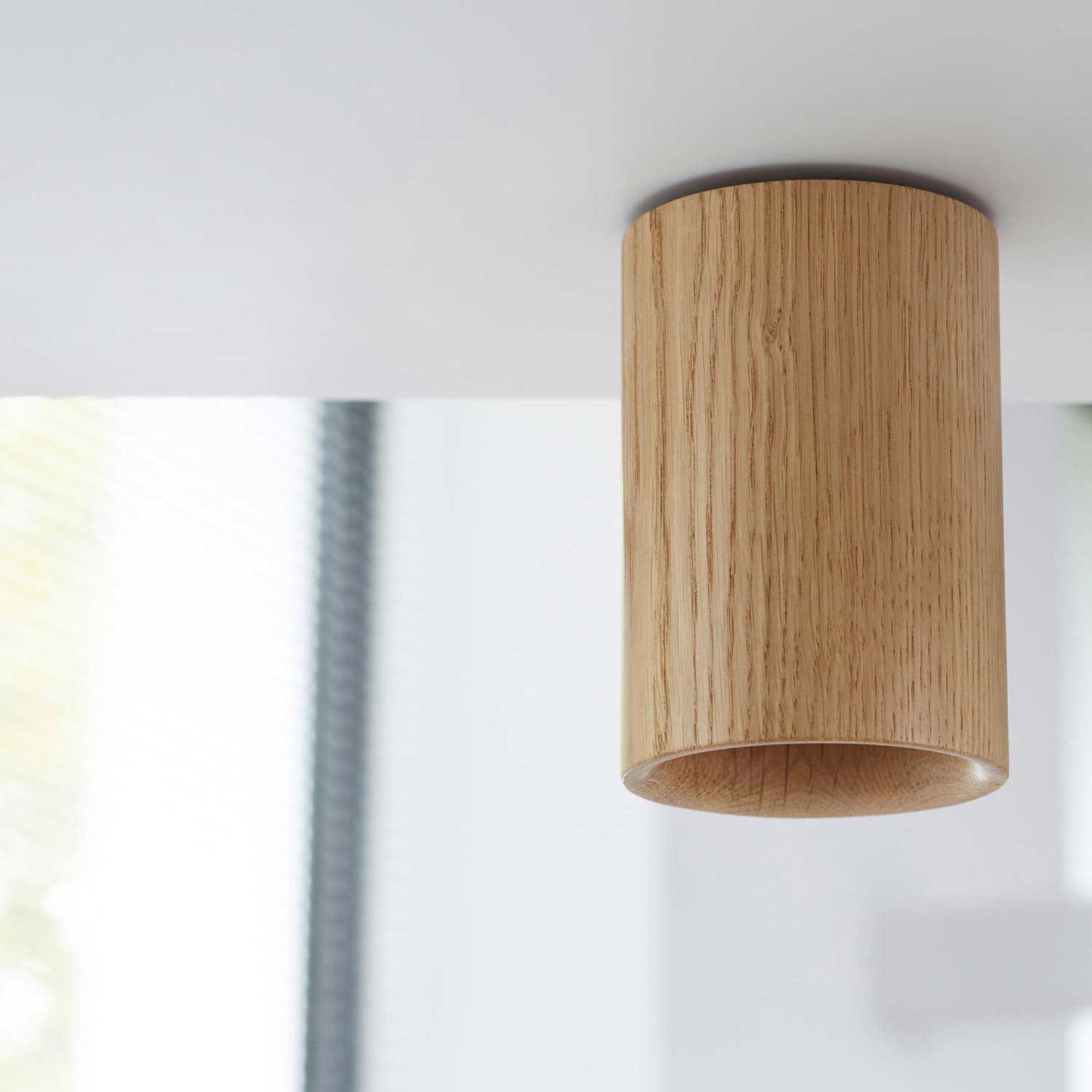 SOLID spot Cylinder Terence Woodgate