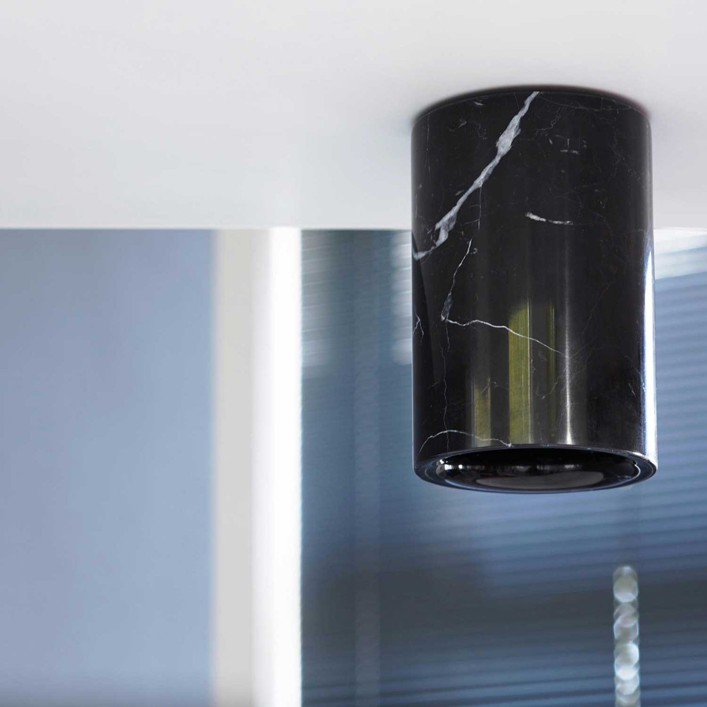 SOLID spot Cylinder Terence Woodgate