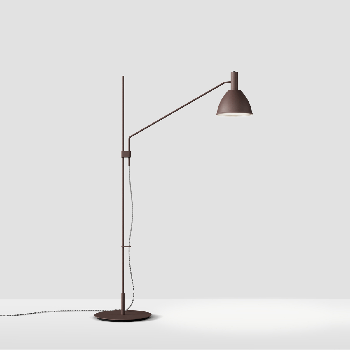 Bauhaus 90F gulvlampe Lumini