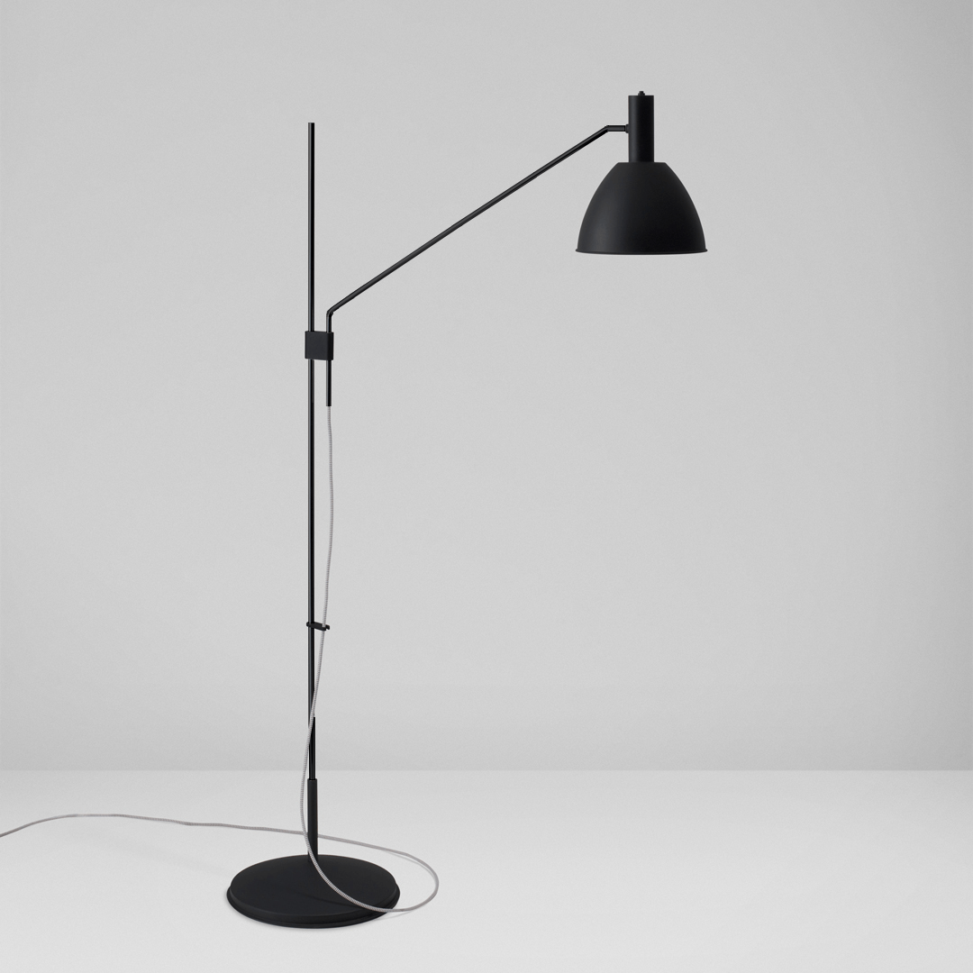 Bauhaus 90F gulvlampe Lumini