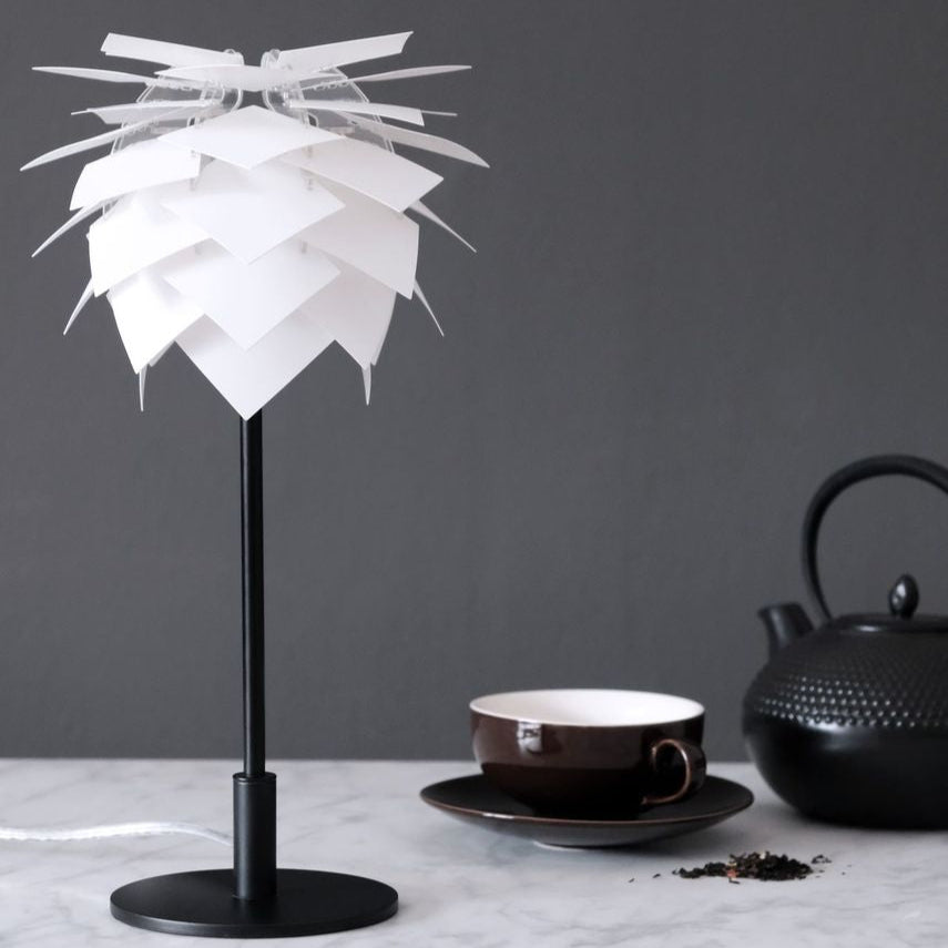 PineApple høj bordlampe Dyberg-Larsen