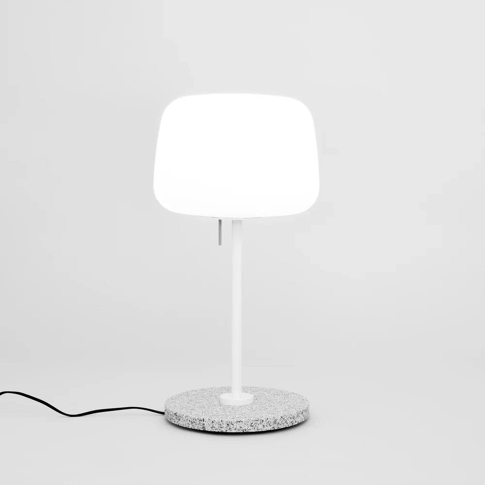Soft bordlampe Terrence Woodgate