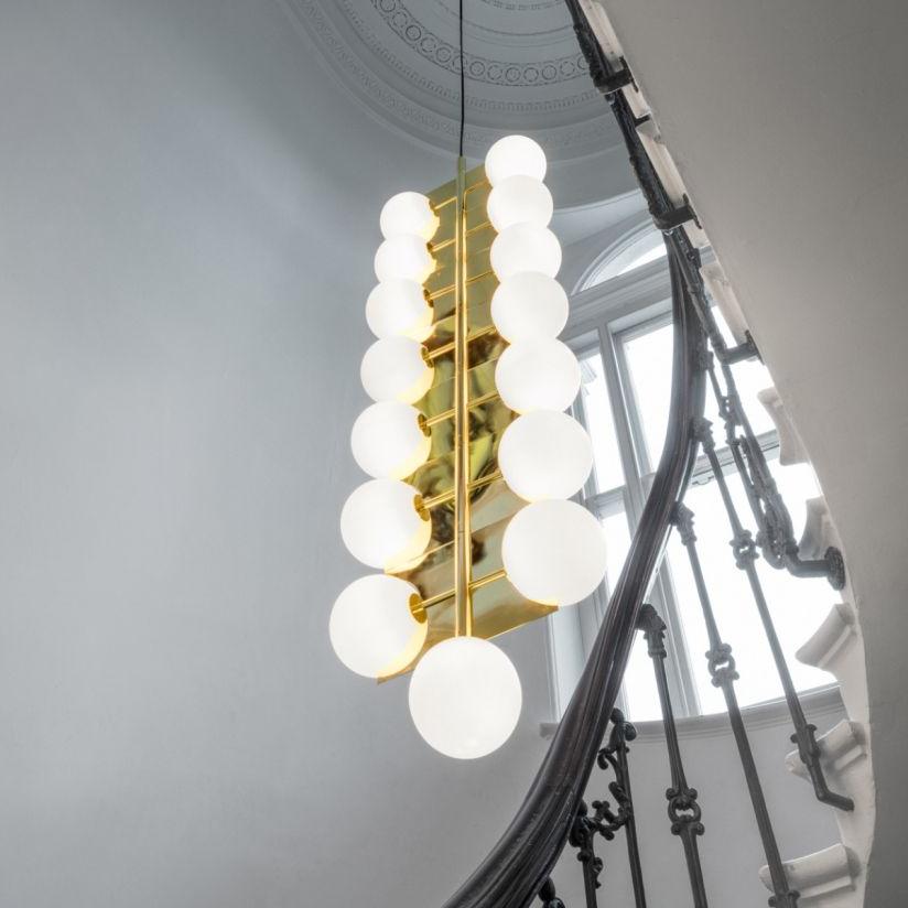 Plane Drop lysekrone messing Tom Dixon