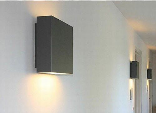 Square 270 væglampe Focus Lighting