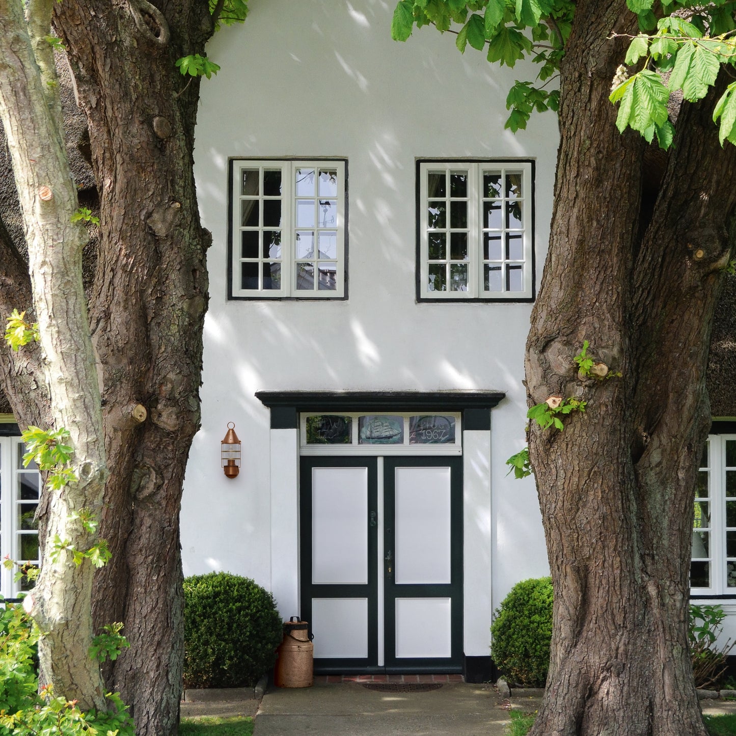 B1382 væglampe boom