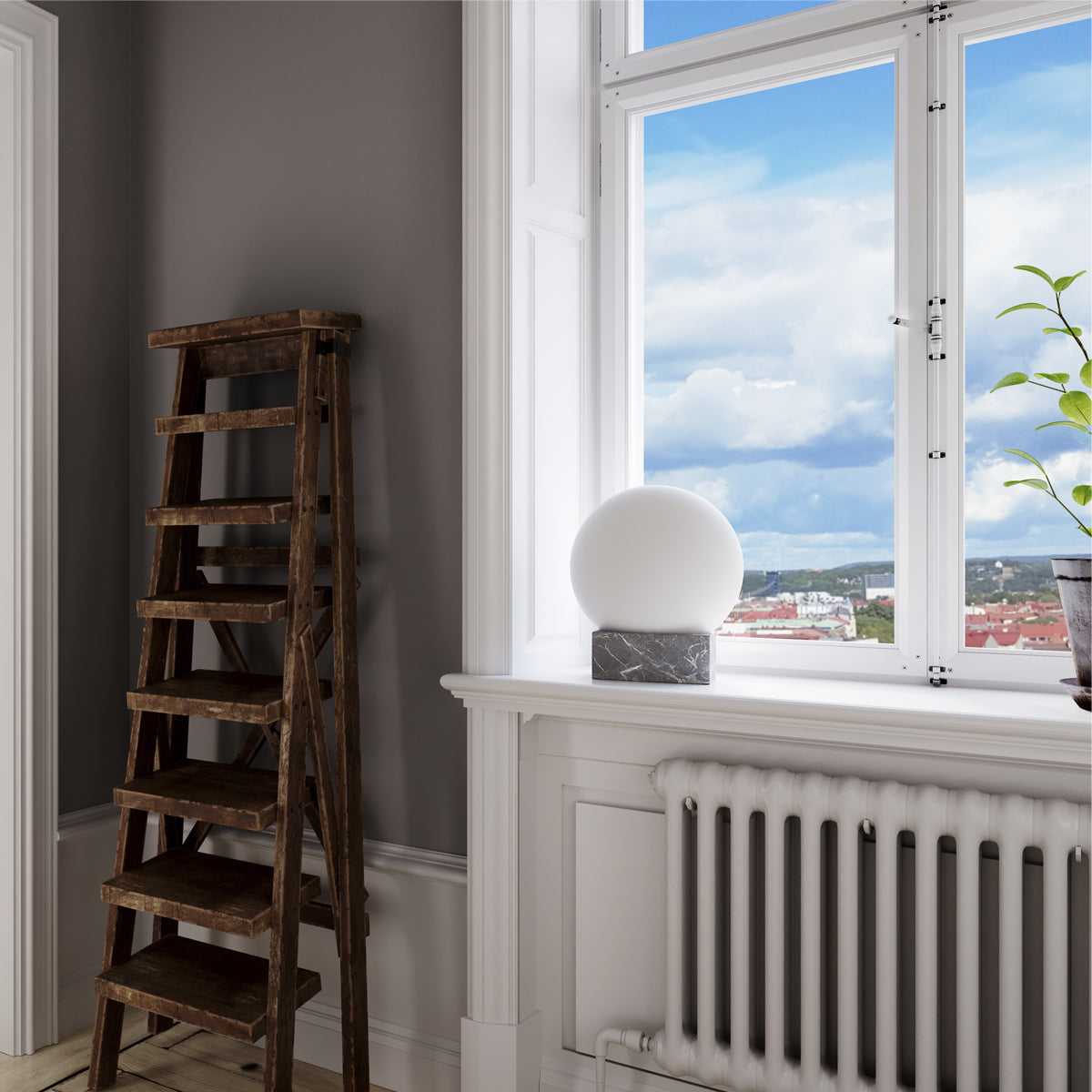 Glori bordlampe fra By Rydens mat hvid