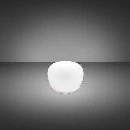 Lumi Mochi bordlampe fra Fabbian