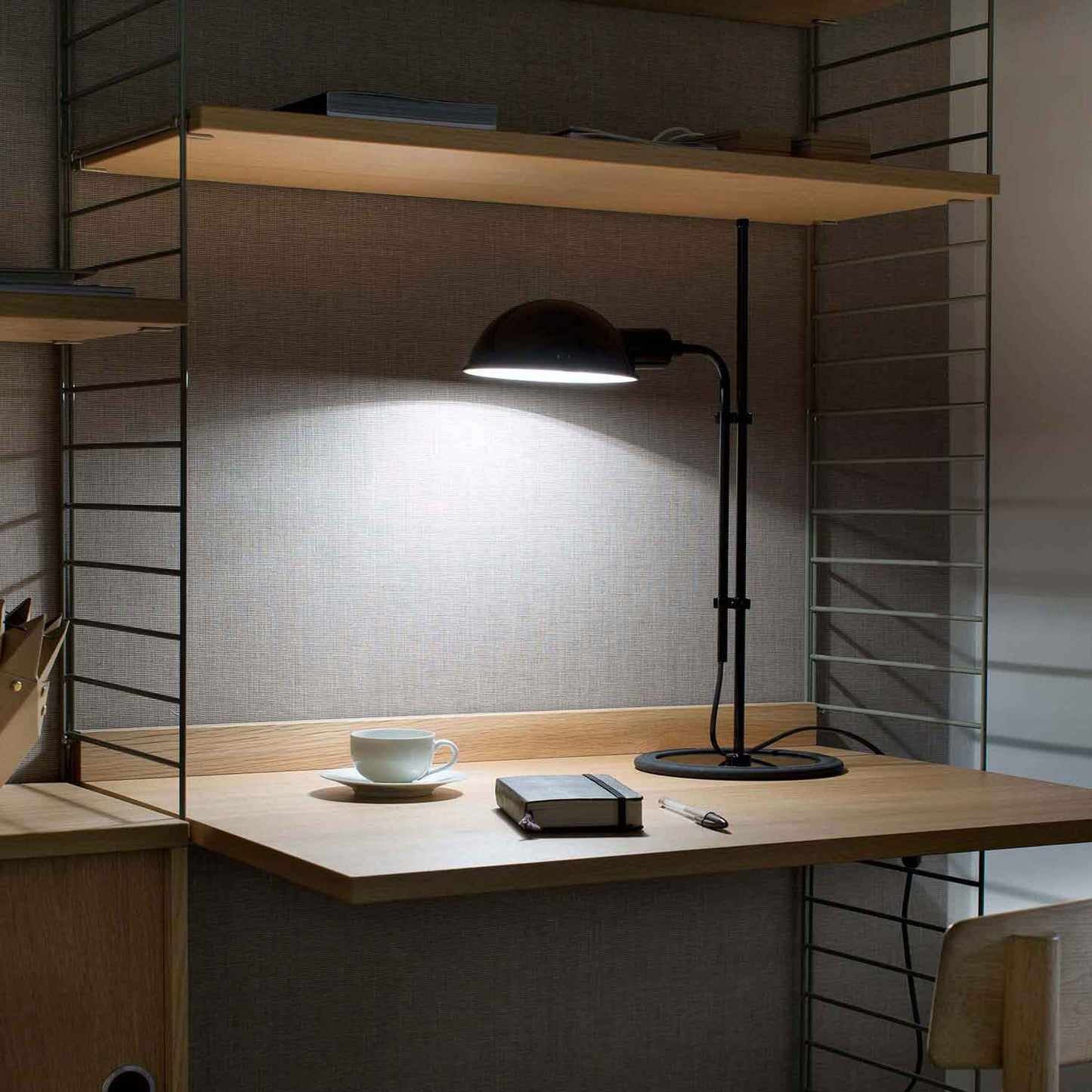 Funiculi bordlampe Marset