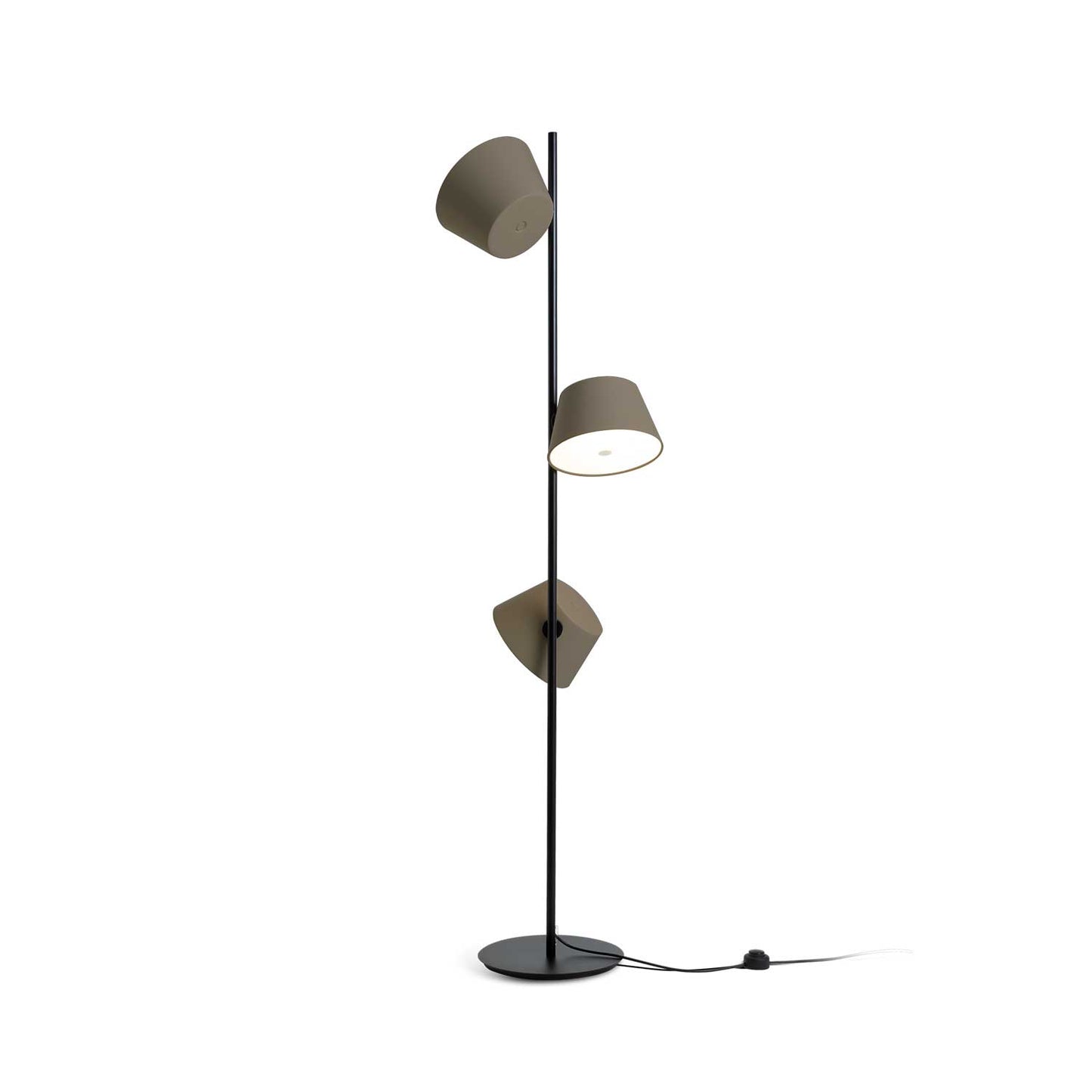 Tam tam P3 gulvlampe fra Marset