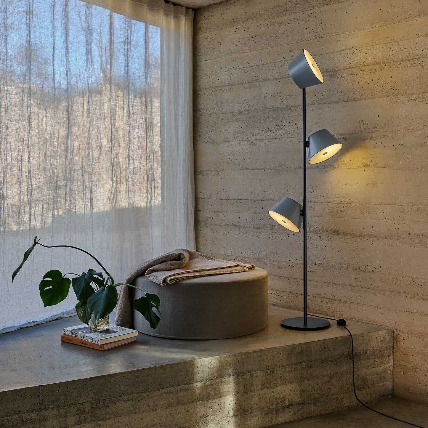 Tam tam P3 gulvlampe fra Marset