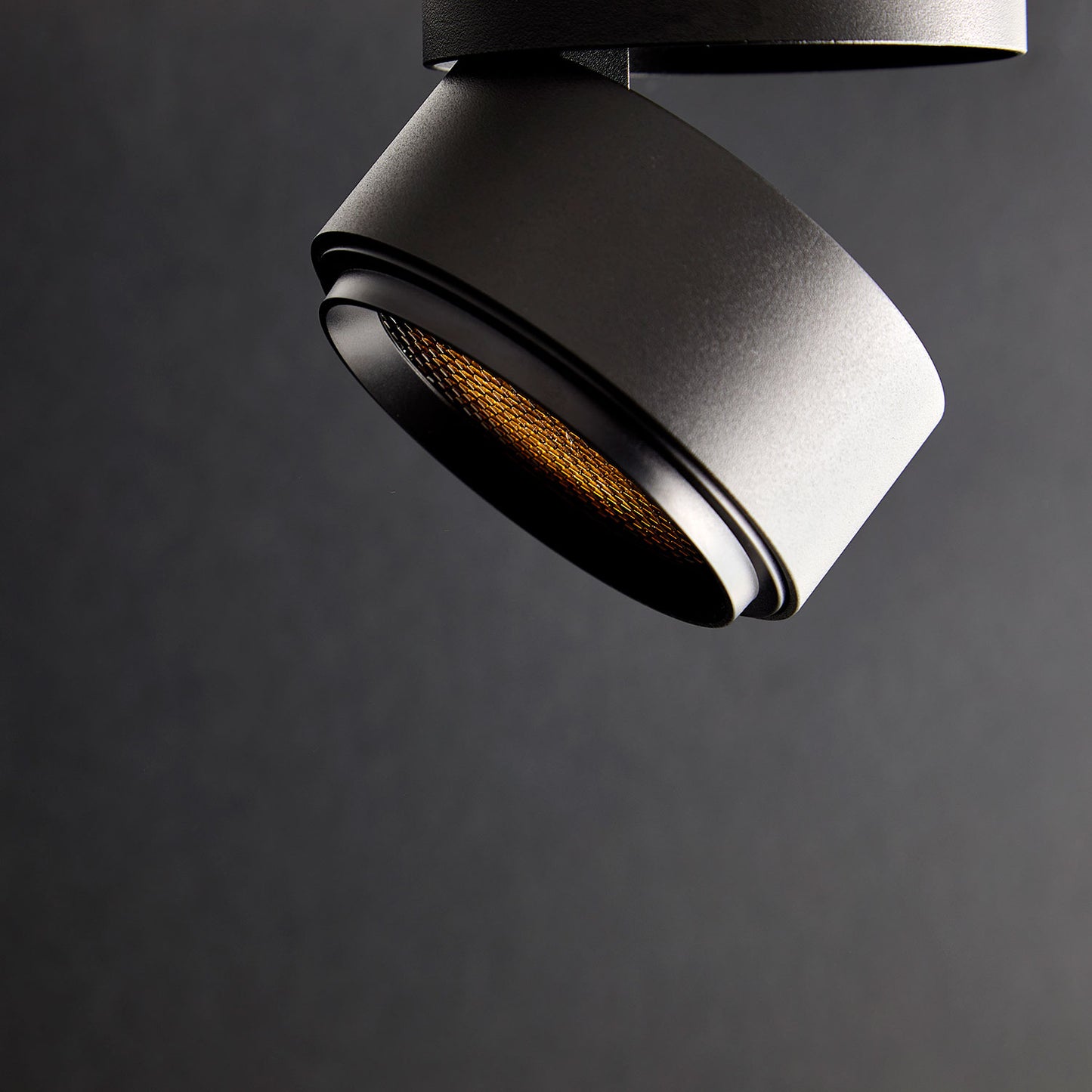 Ray spot fra Loom design