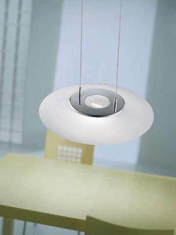 Arco pendelen fra saije i frostet hvidt glas fra Saije