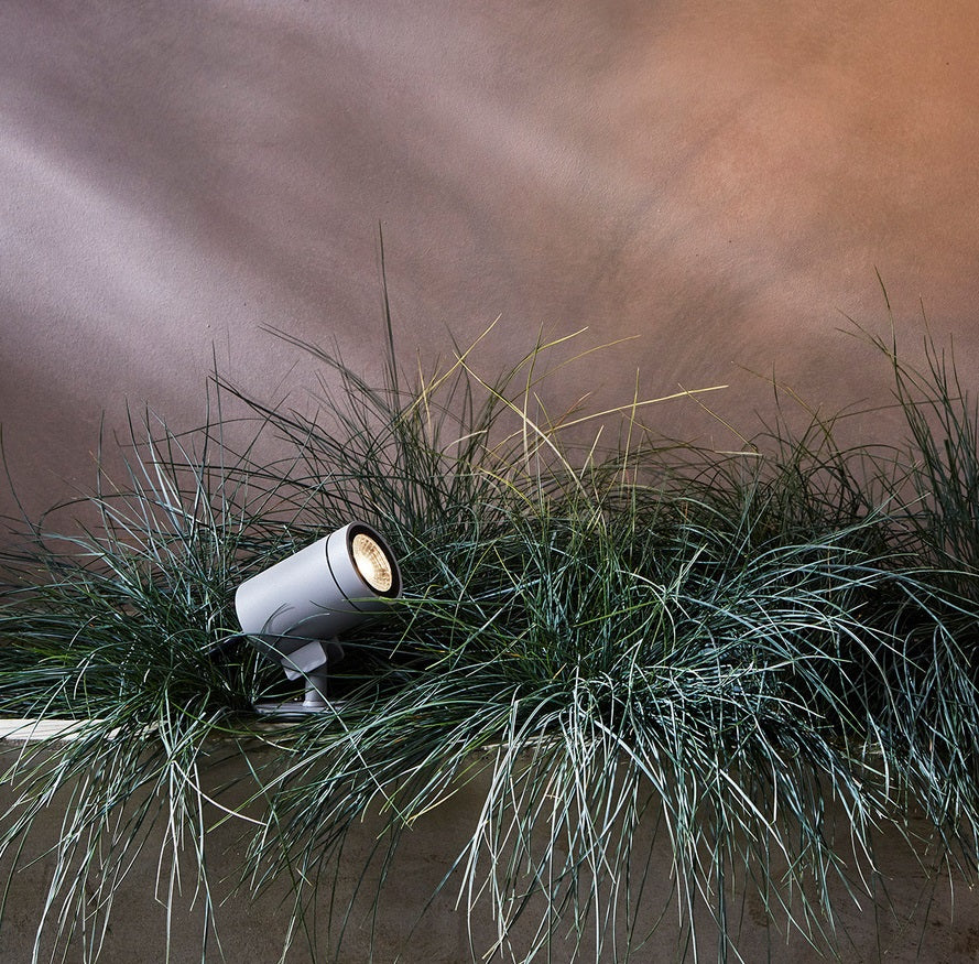 Bayville Spike spot fra Astro Lighting