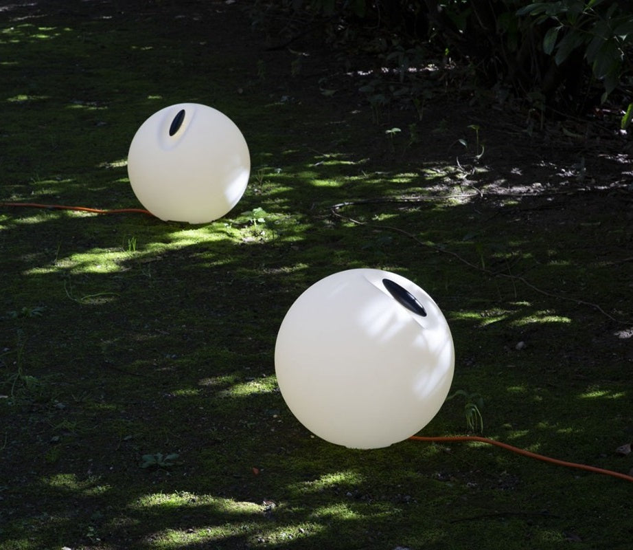 Bowl udendørs gulvlampe fra Martinelli Luce