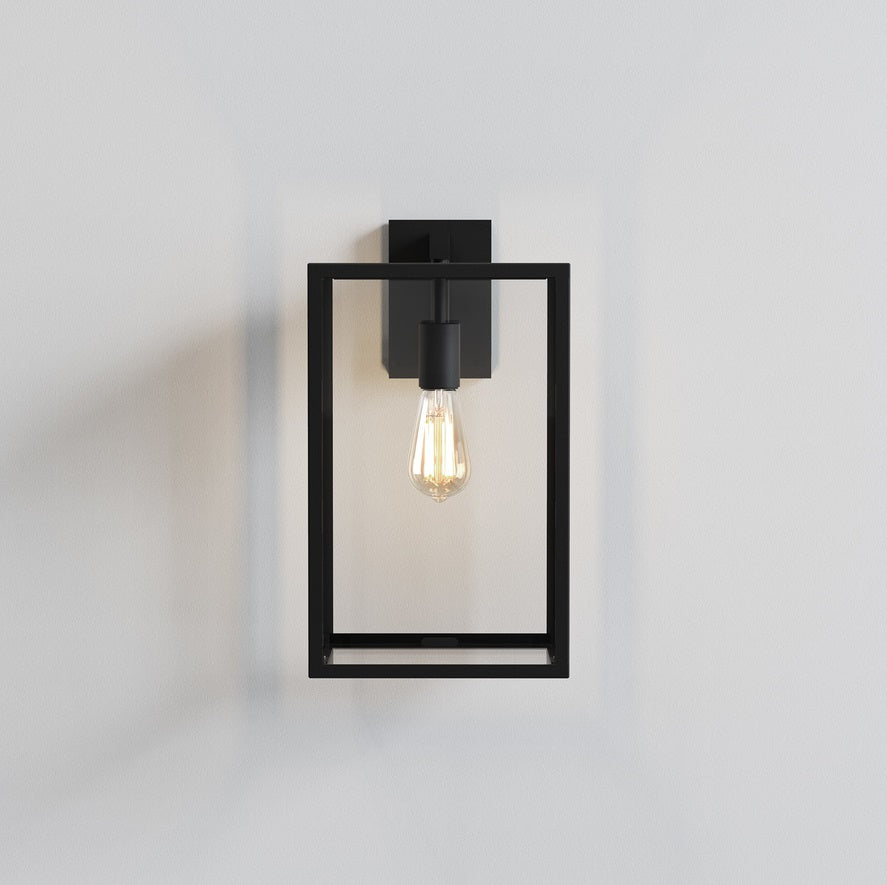 Box Lantern 450 væglampe fra Astro Lighting
