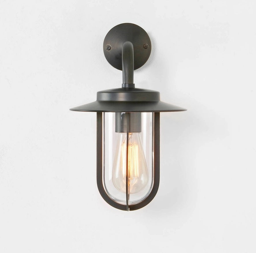 Montparnasse væglampe fra Astro Lighting