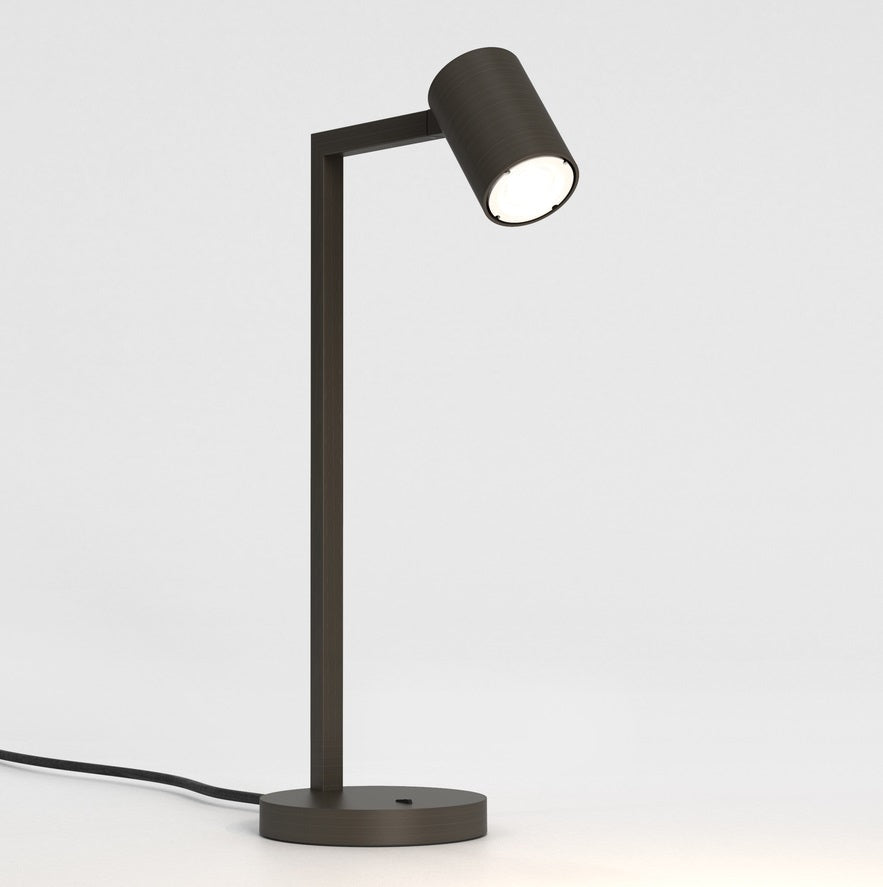 Ascoli bordlampe fra Astro Lighting
