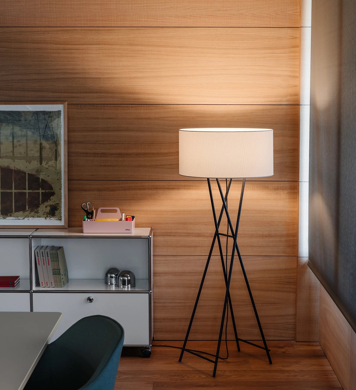 Cala 145 gulvlampe fra Marset