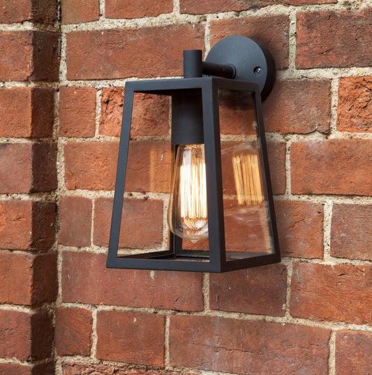 Calvi udendørs væglampe fra Astro Lighting