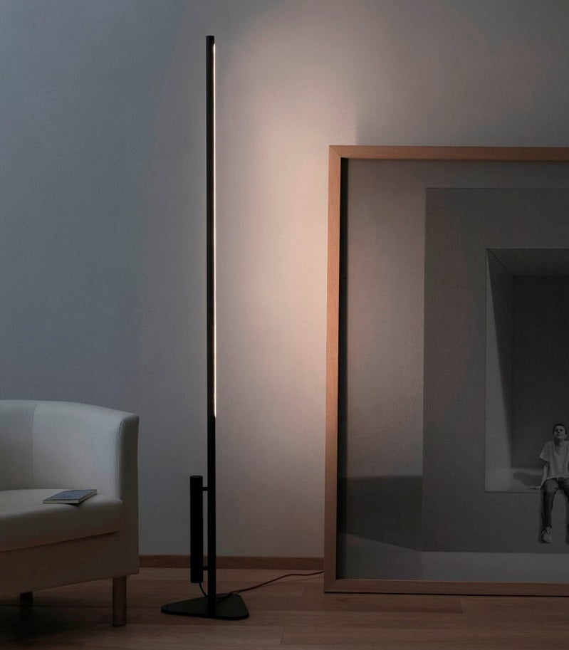 Colibri 2290 gulvlampe fra Martinelli Luce